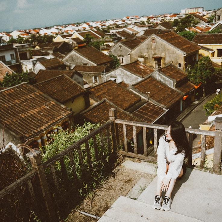 Outdoor terrace seating suitable for families in Delft
